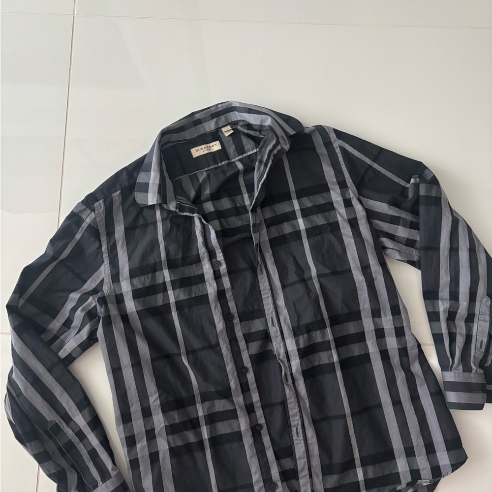 Men's Black and Gray Plaid Shirt